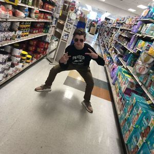 Meet your Posher, Blake